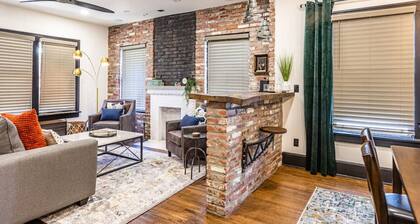 Pleasantly Plush - Quality and Comfort Downtown