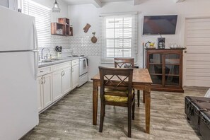 Uklassifisert bilde, 4 av 35, knapp