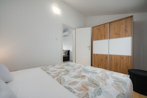 Wifi gratis y ropa de cama 