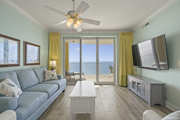 Welcome to Emerald Isle Unit 2103 on the 21st floor with an amazing gulf view. 