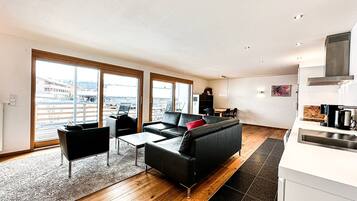 TV, DVD player, books