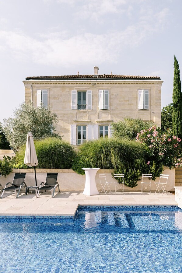 季節性室外泳池