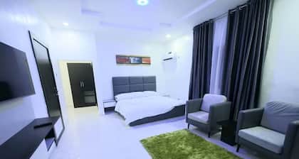 kaypoint apartment, awesome value! great location.