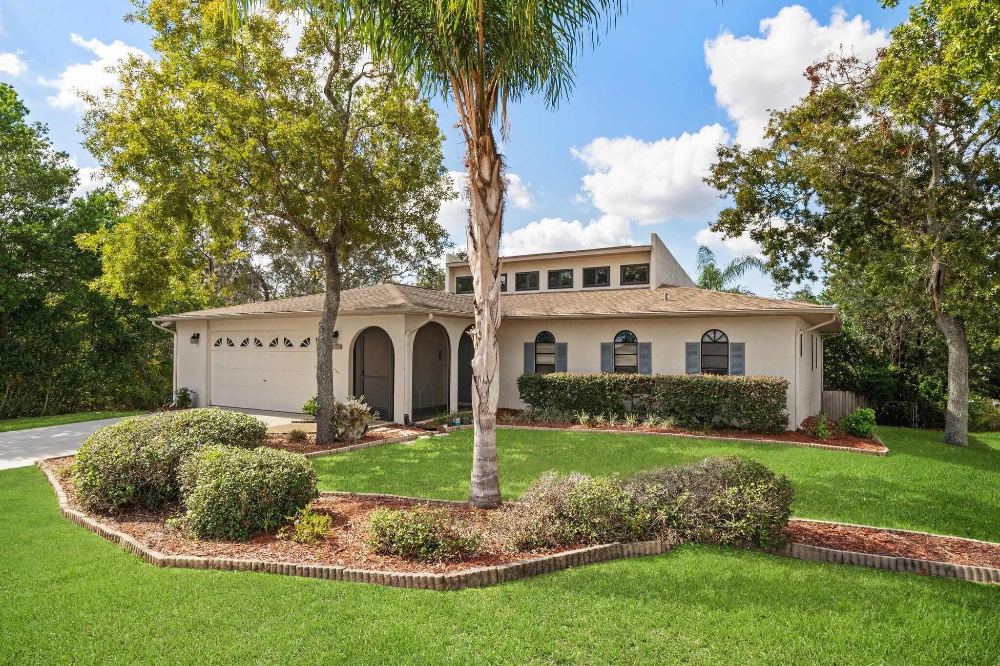 3,450sqft 2 Story heated Pool House - 5 min from Crystal river !