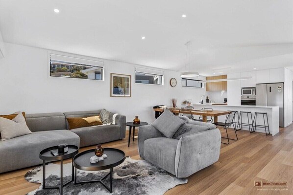 Televisie en een kantoor