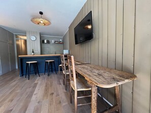 Dining - Bright studio in Pra-Loup with private parking, close to slopes (Pra-Loup)