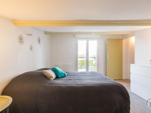 2 chambres, lit de bébé portatif, accès au Wi-Fi (inclus)