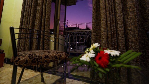 Family Room - HOTEL GIRDHAR MAHAL (Indore)