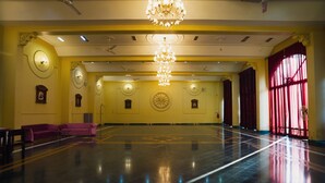 Banquet hall - HOTEL GIRDHAR MAHAL (Indore)