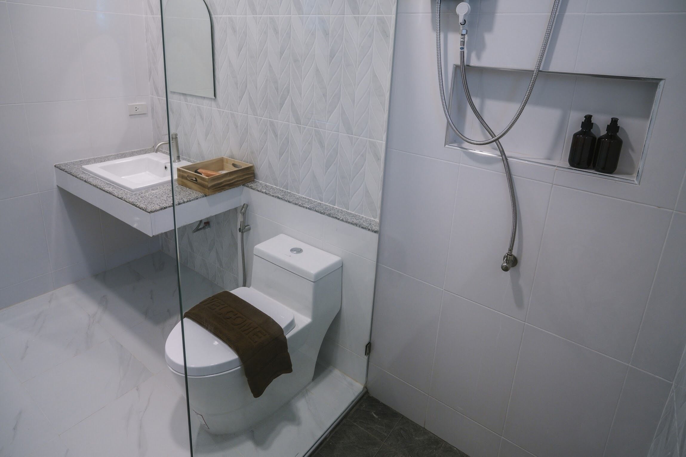 免費梳洗用品、風筒、提供毛巾