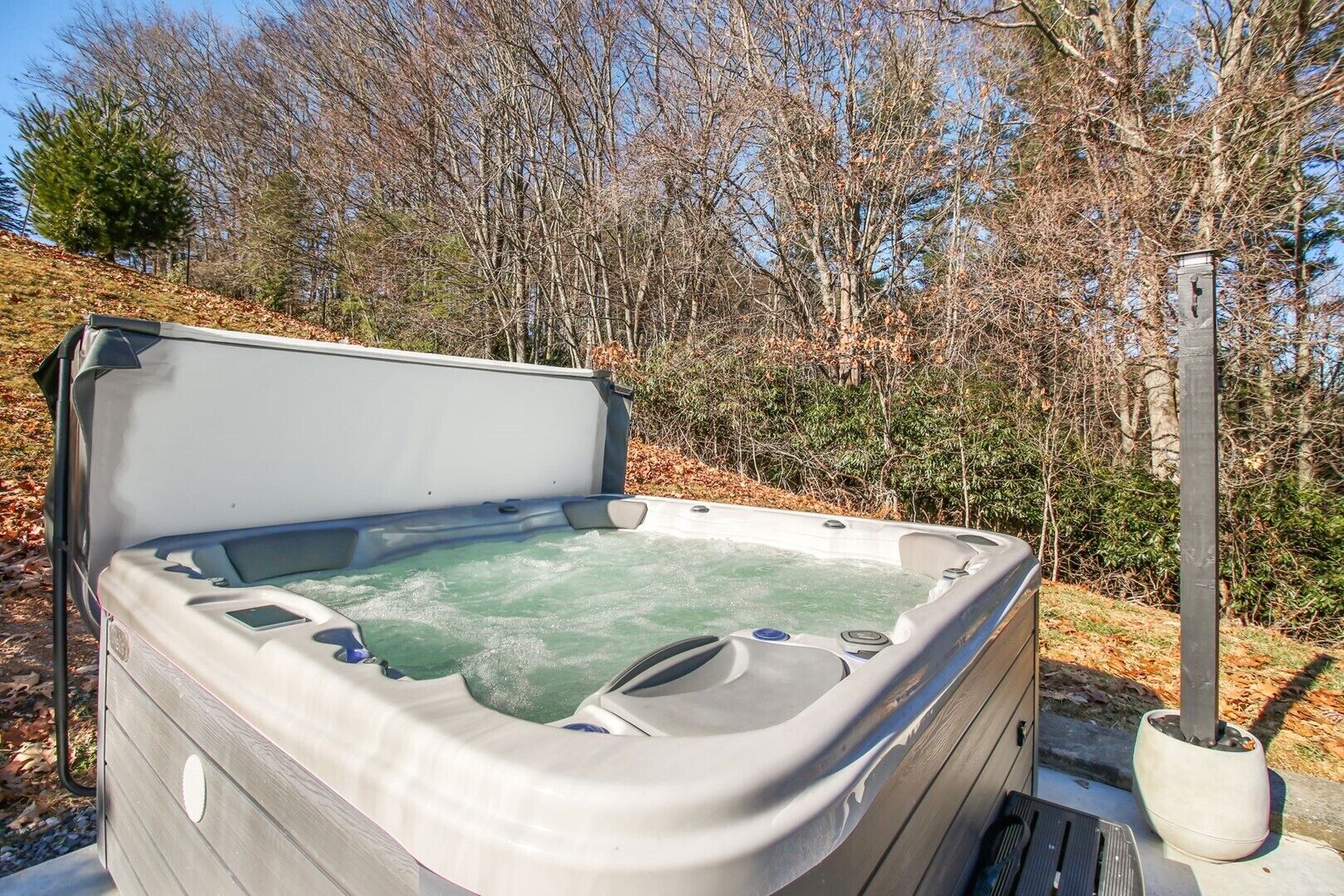 Baignoire à remous extérieure