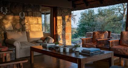 Shalimpo Safari Home - Mashatu Game Reserve