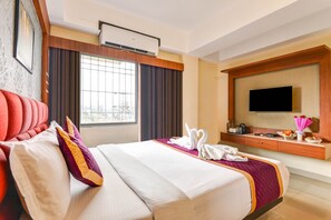 Deluxe Room | Desk, laptop workspace, soundproofing, free WiFi - Mount Amara Hotel & Spa (Jalpaiguri)