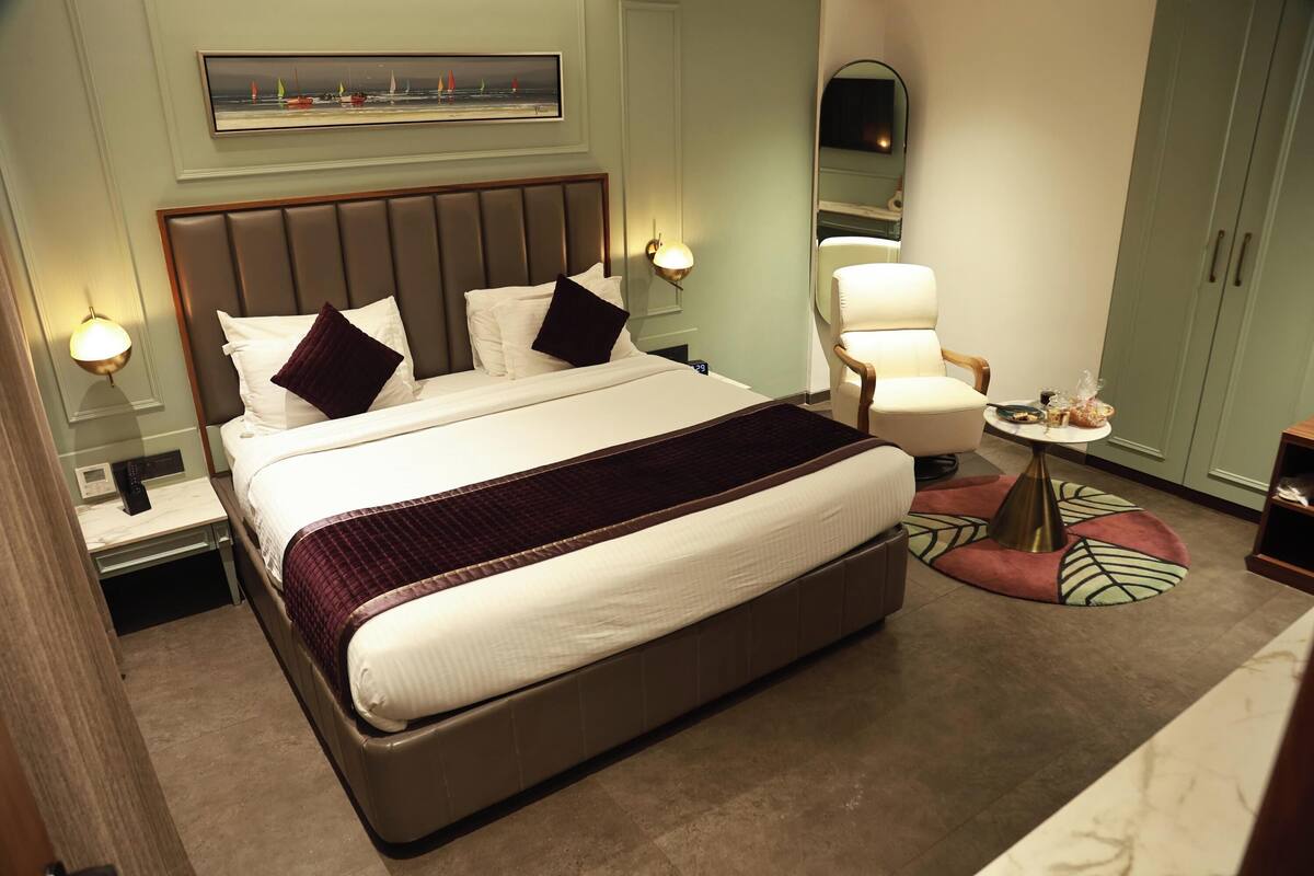 Moyrah Well Suite | 办公桌、免费 WiFi、床单