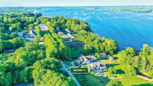 Wunderschöne Ferienwohnung direkt am Plöner See in Nehmten