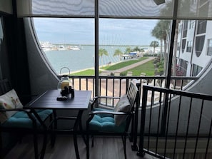 Dining - Waterfront 2BR/2BA condo with pool, marina access, WiFi, and full kitchen. (Marco Island)
