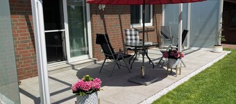 cosy modern apartment for two with patio