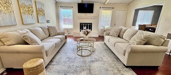 Blue Jay's Magnolia - 3BR 2BA - Family Friendly