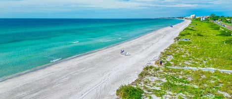 Tæt på stranden