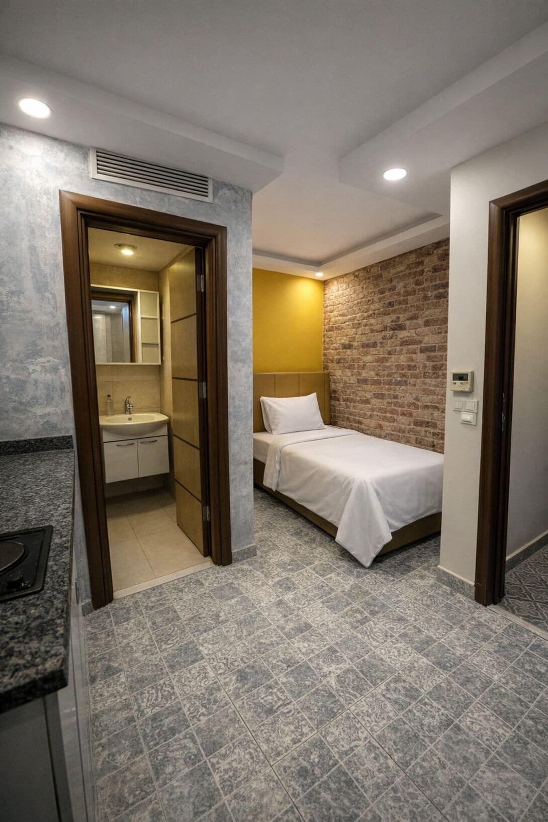 1 bedroom, blackout curtains, soundproofing, iron/ironing board