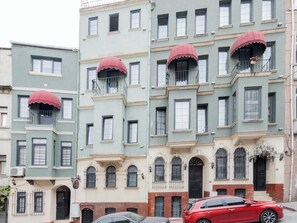 Exterior - The Red Tent Grand Suites (Istanbul)