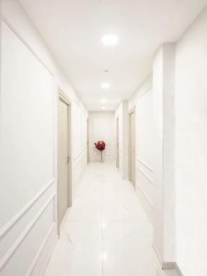 Hallway - Red Tent Suite 24 (Istanbul)