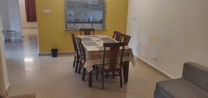 Family dining - Signum Court (Calangute)