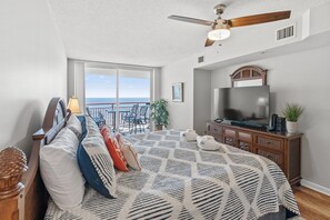 4 soverom, strykejern/-brett, wi-fi (inkludert) og sengetøy