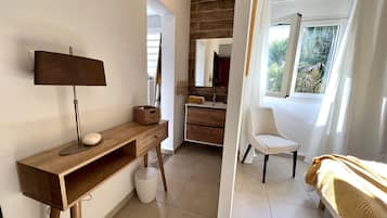 Deluxe Room, 1 Katil Ratu (Queen), Private Bathroom | Bilik Mandi