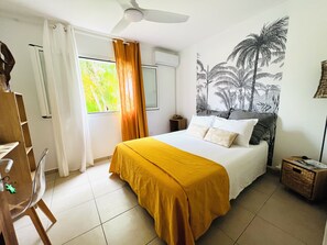 Economy-rum - 1 queensize-säng - eget badrum | Sängtillbehör av högsta kvalitet, individuell inredning och gratis wi-fi