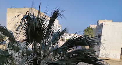 Charming 3-bedroom Apartment in Cité Habib, Sfax, Tunisia With TV and AC 🌿