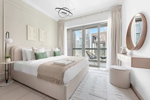 Classic Apartment | Egyptian cotton sheets, premium bedding, memory foam beds, in-room safe - Silkhaus - 8 BLVD Walk (Dubai)