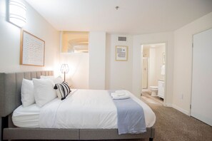 Deluxe Διαμέρισμα, 2 Υπνοδωμάτια | 2 υπνοδωμάτια, γραφείο, χώρος εργασίας για λάπτοπ, σίδερο/σιδερώστρα 