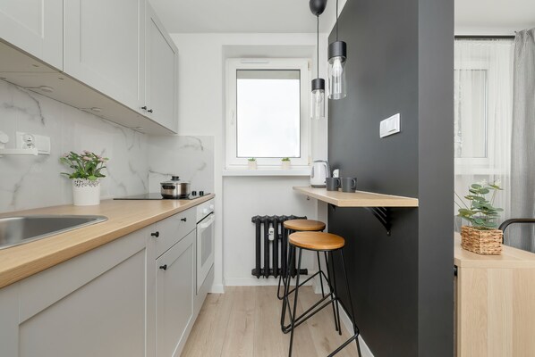 สตูดิโอ, ห้องครัว | ห้องรับประทานอาหาร