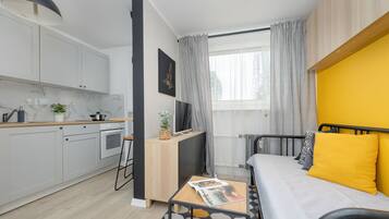 Studio, Kitchen | Bed sheets