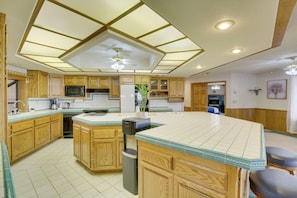 Talo (3 Bedrooms) | Sisätilat