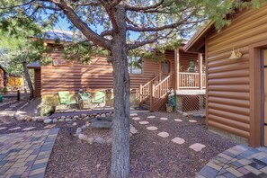 House (3 Bedrooms) | Interior - 3 Mi to Fool Hollow Lake: Cozy Cabin w/ Fire Pit (Show Low)