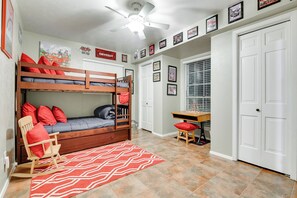 House (3 Bedrooms) | Interior - Walk to At&t Stadium! Family Gem w/ Patio (Arlington)