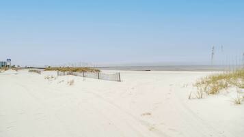 Apartment (2 Bedrooms) | Bahagian dalam