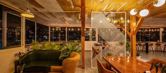 โรงแรม Hera Boutique