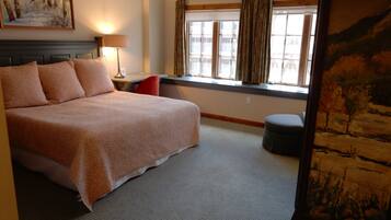 Iron/ironing board, free WiFi