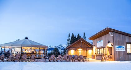 Modern King Room In Heart Of Mt. Crested Butte Hotel Room by RedAwning