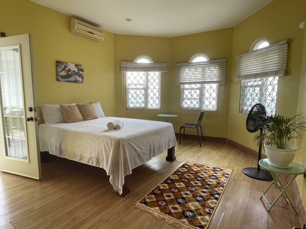 Casa, 1 quarto | 1 quarto, ferros/tábuas de passar roupa, berços (sobretaxa)