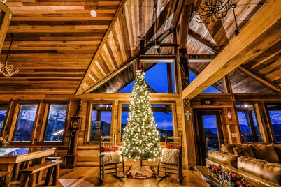 Just Like Paradise 4 Bedroom Cabin by RedAwning