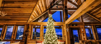 Just Like Paradise 4 Bedroom Cabin by RedAwning