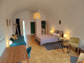 1 makuuhuone, silitysrauta/-lauta, ilmainen Wi-Fi, vuodevaatteet