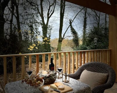 Narnia - a picture-perfect private woodland escape