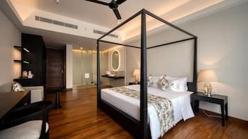 Premium bedding, Tempur-Pedic beds, individually furnished, desk