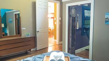 2 chambres, bureau, Wi-Fi, draps fournis