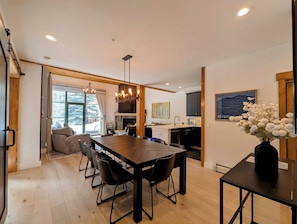 Dining - Peaceful Scenic Stay | Hot Tub/ Garage (Keystone)